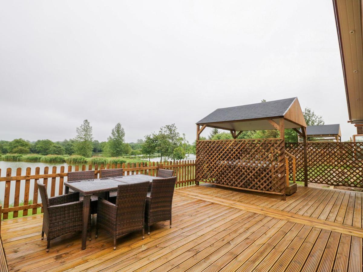 Makins lodges Nuneaton Eksteriør billede
